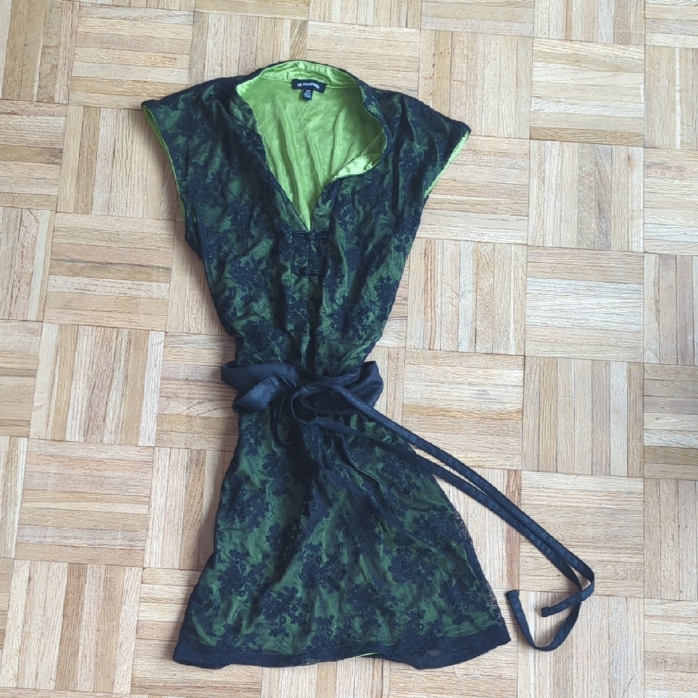 Le Chateau Vintage Black and Green Lace Tunic
